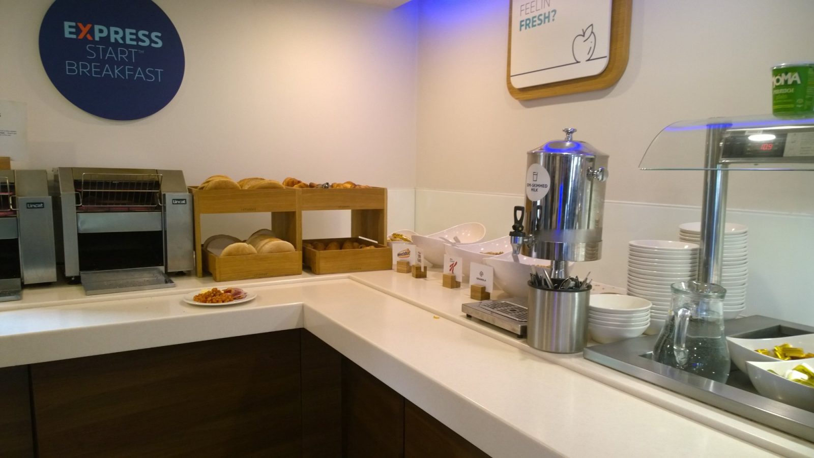 holiday inn express warwick - stratford upon avon hotel warwick