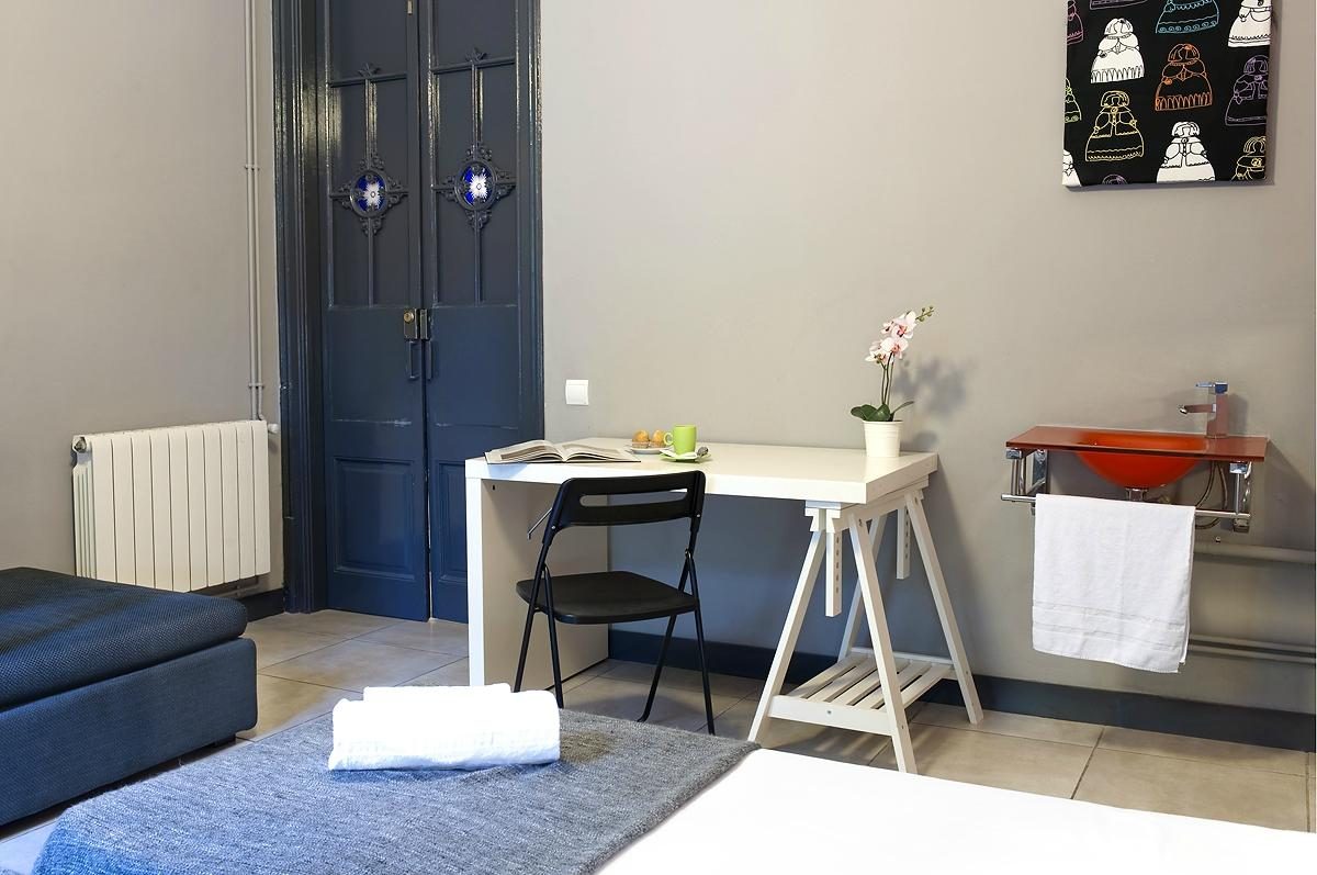 violeta hotel barcelona