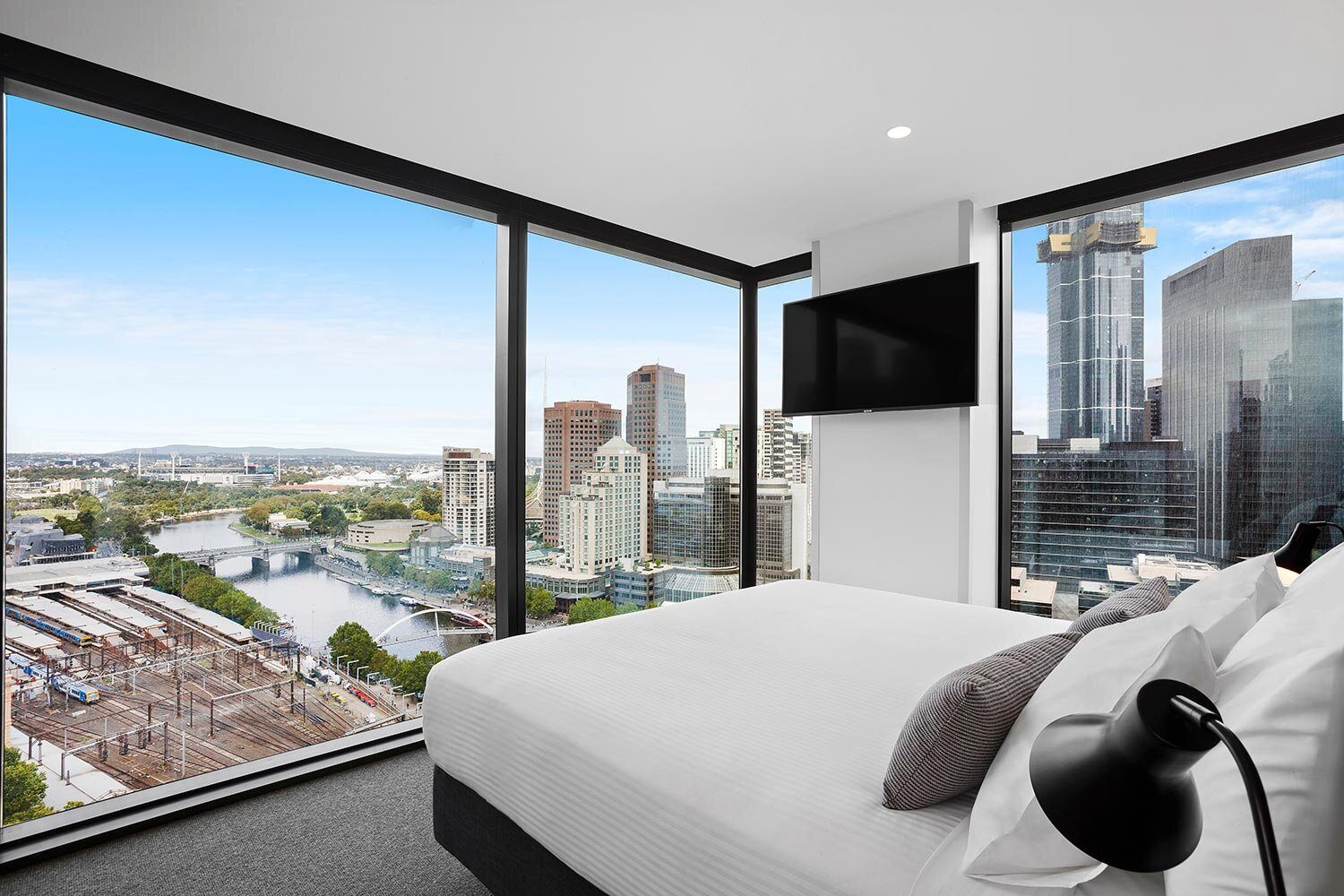 Vibe Hotel Melbourne