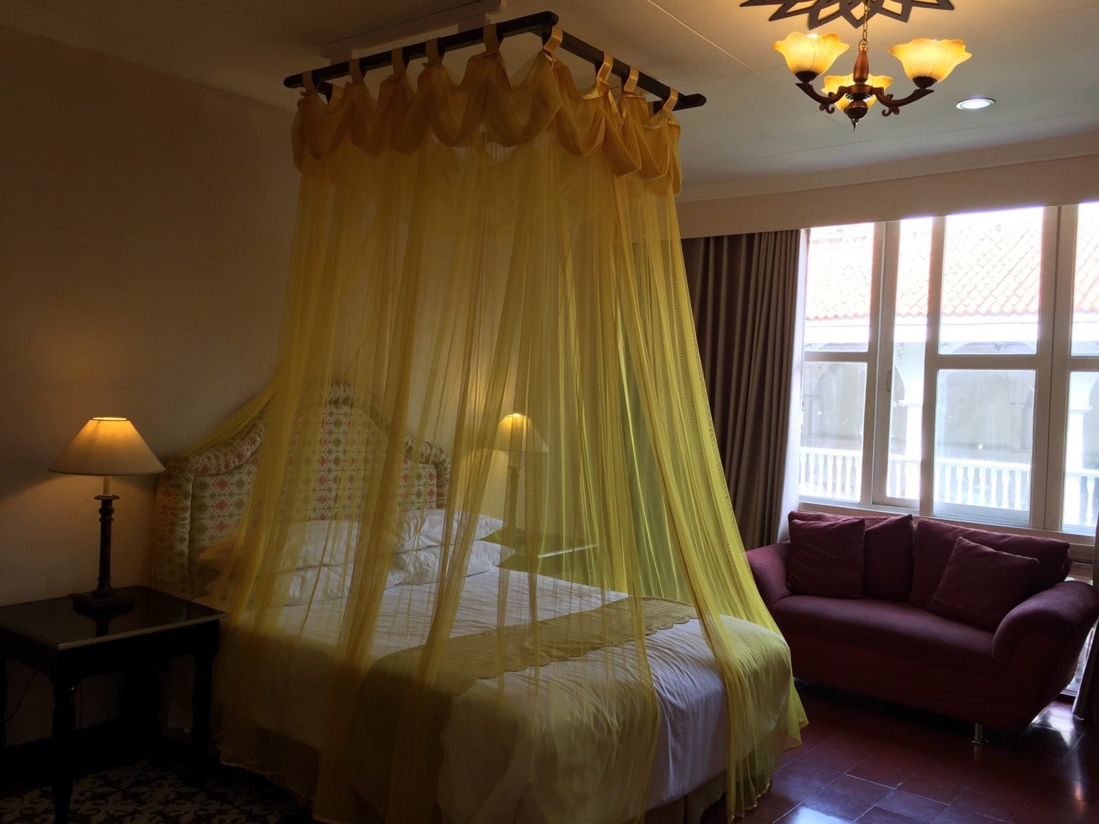 White Knight Hotel Intramuros