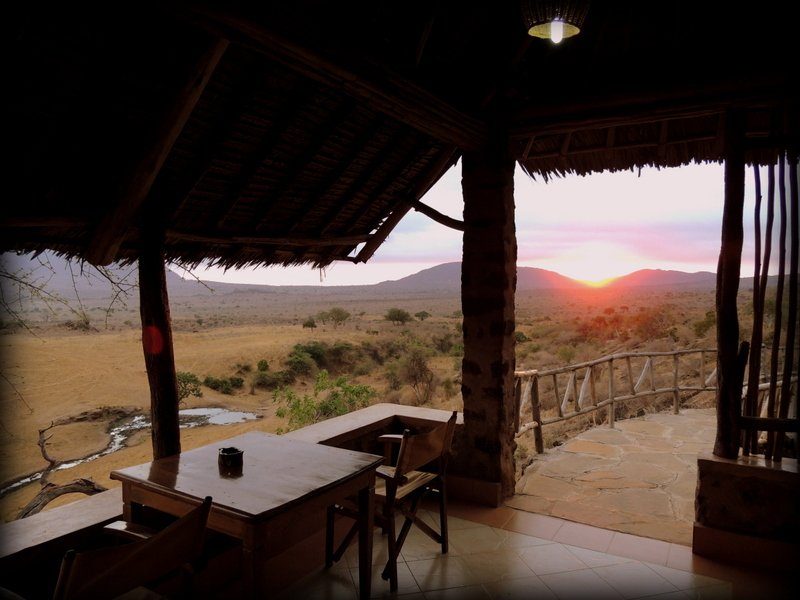 rhino valley hotel tsavo national park west