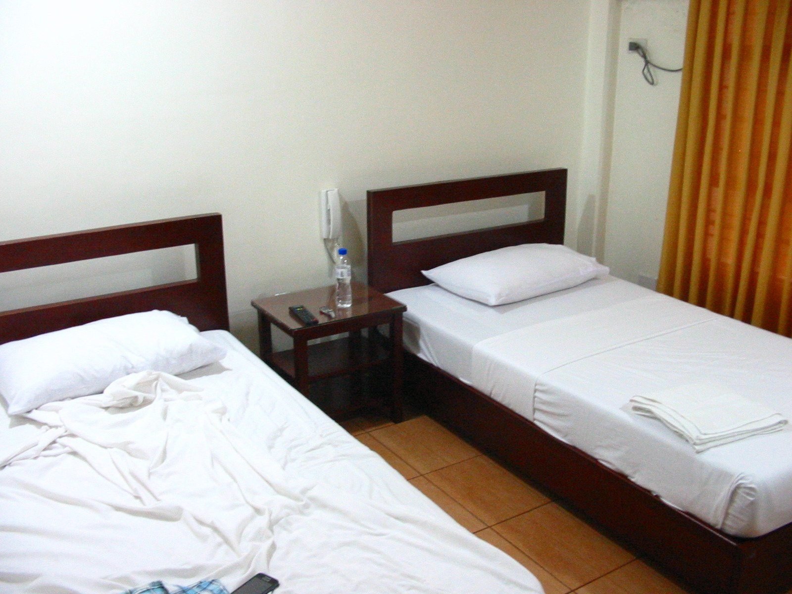 yasmin pension house hotel manila