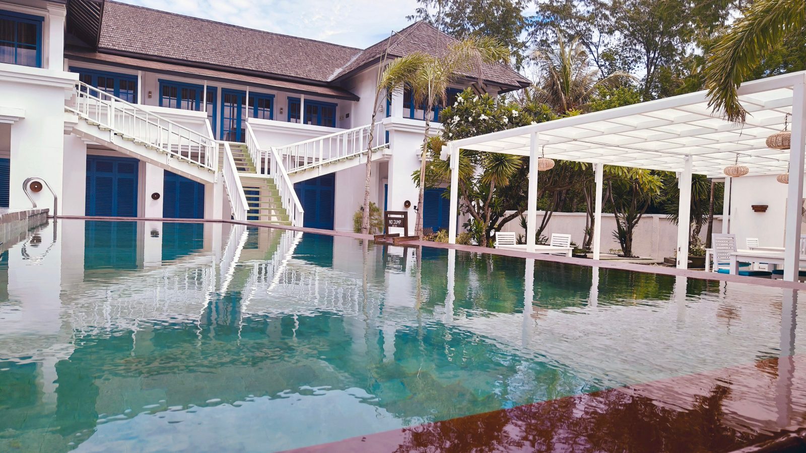 the trawangan hotel gili trawangan