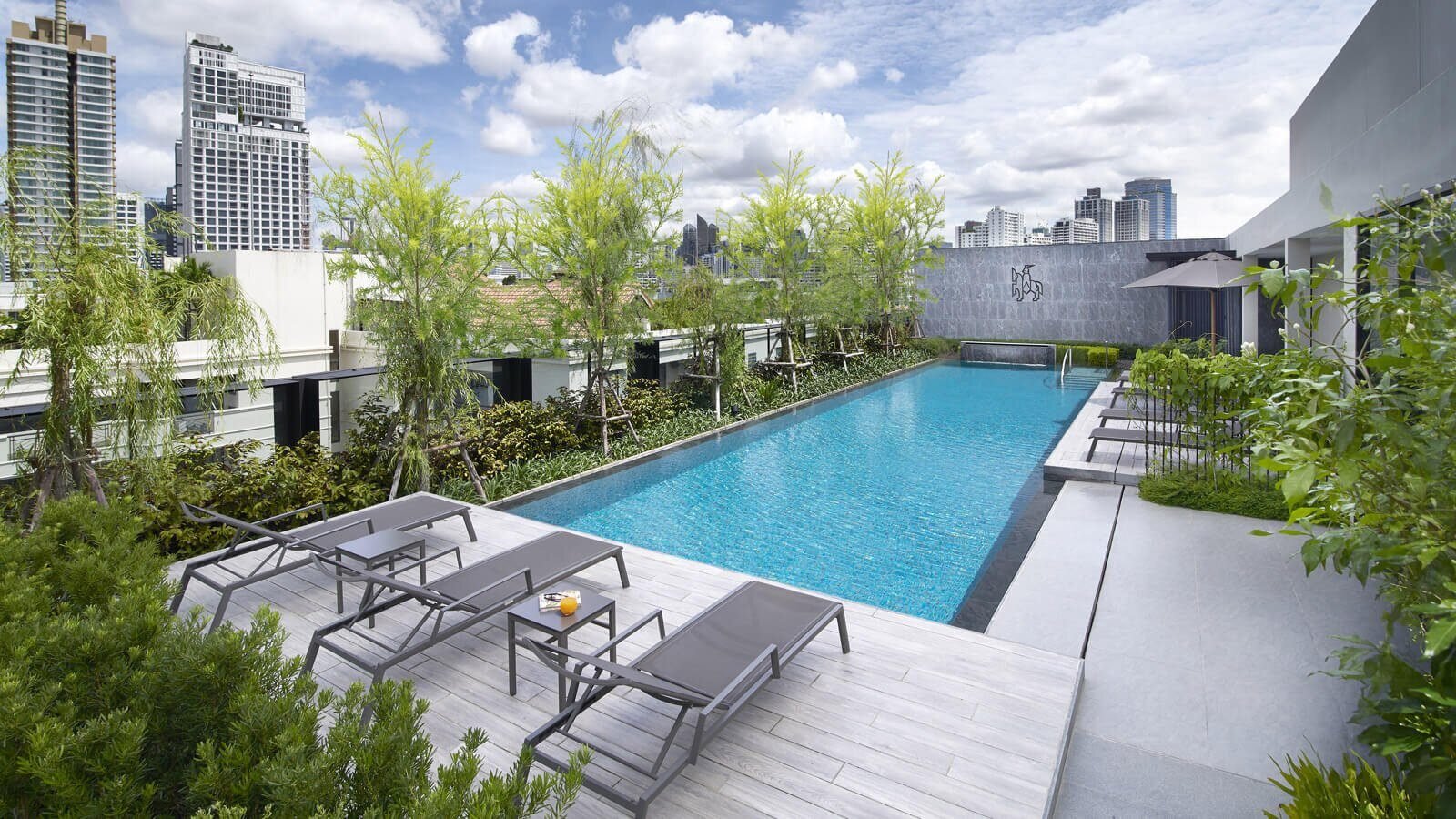 Walton Suites Sukhumvit Bangkok