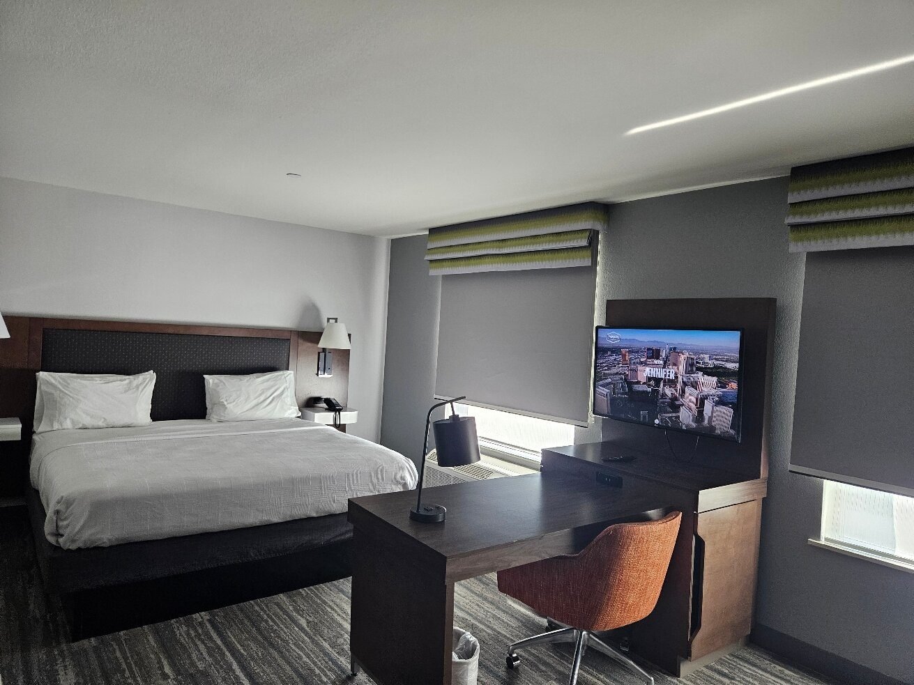 Hampton Inn & Suites Las Vegas Convention Center