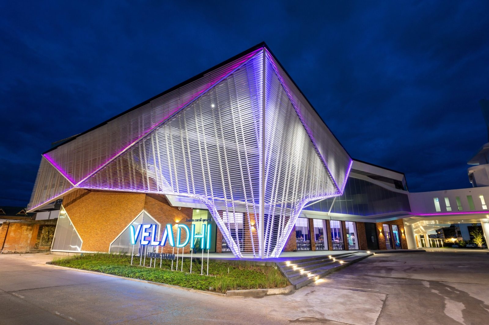 Vela Dhi Udon Thani