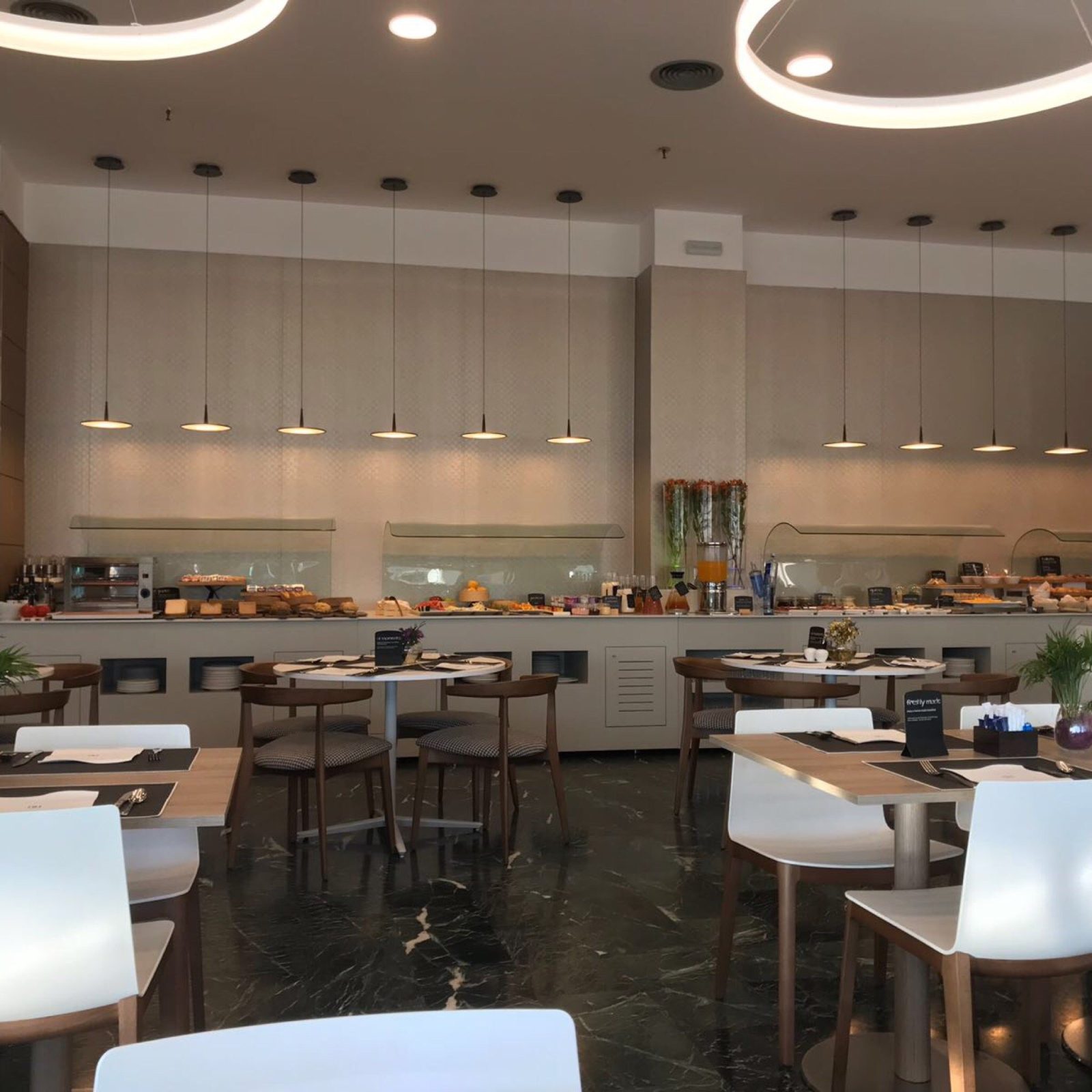 nh hotels zaragoza