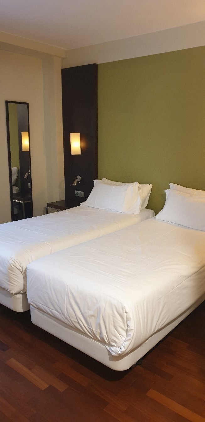 iStay by NH Zaragoza Sport Hotel