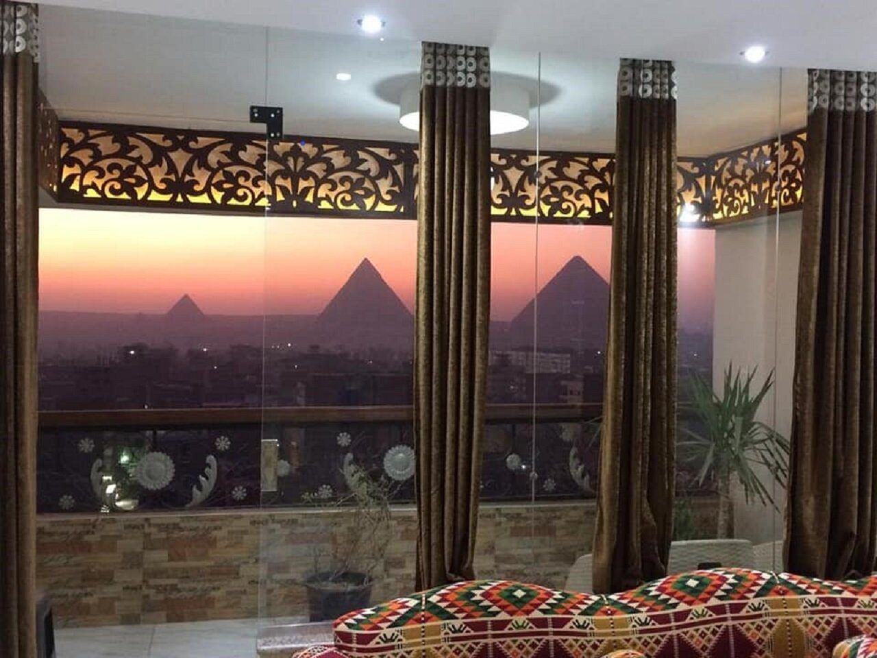 Giza Pyramids View Guest House