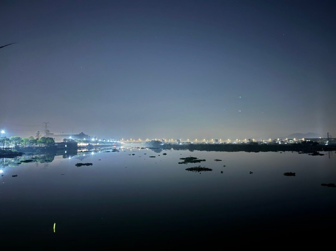 Pai Hotel Zhuhai City Polytechnic aviation city Seaview
