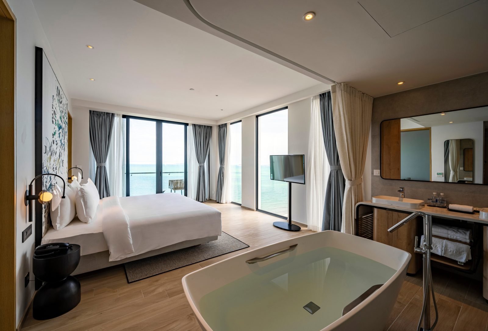 Anya Premier Beachfront Hotel Quy Nhon