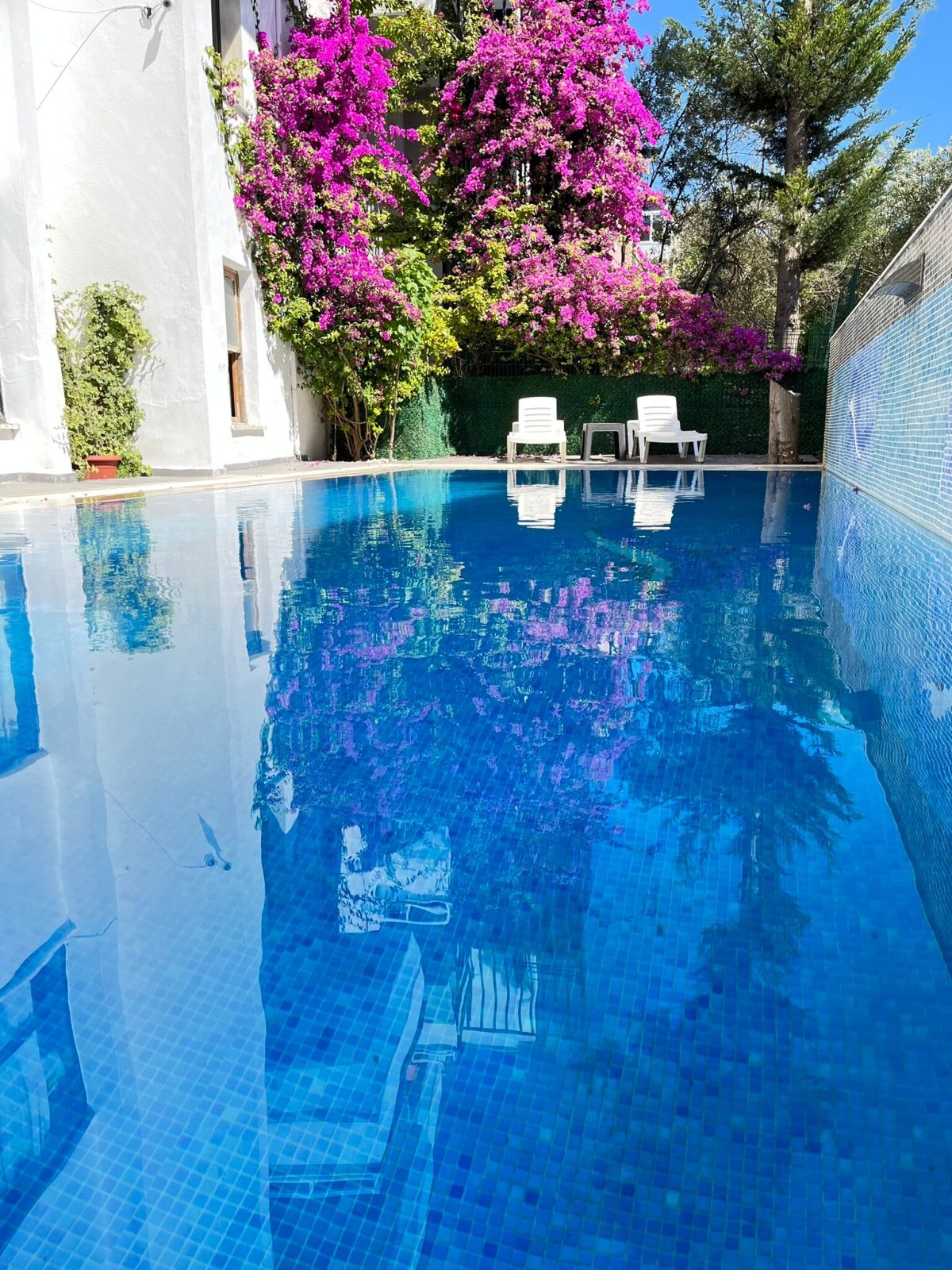 Cesme Life Otel