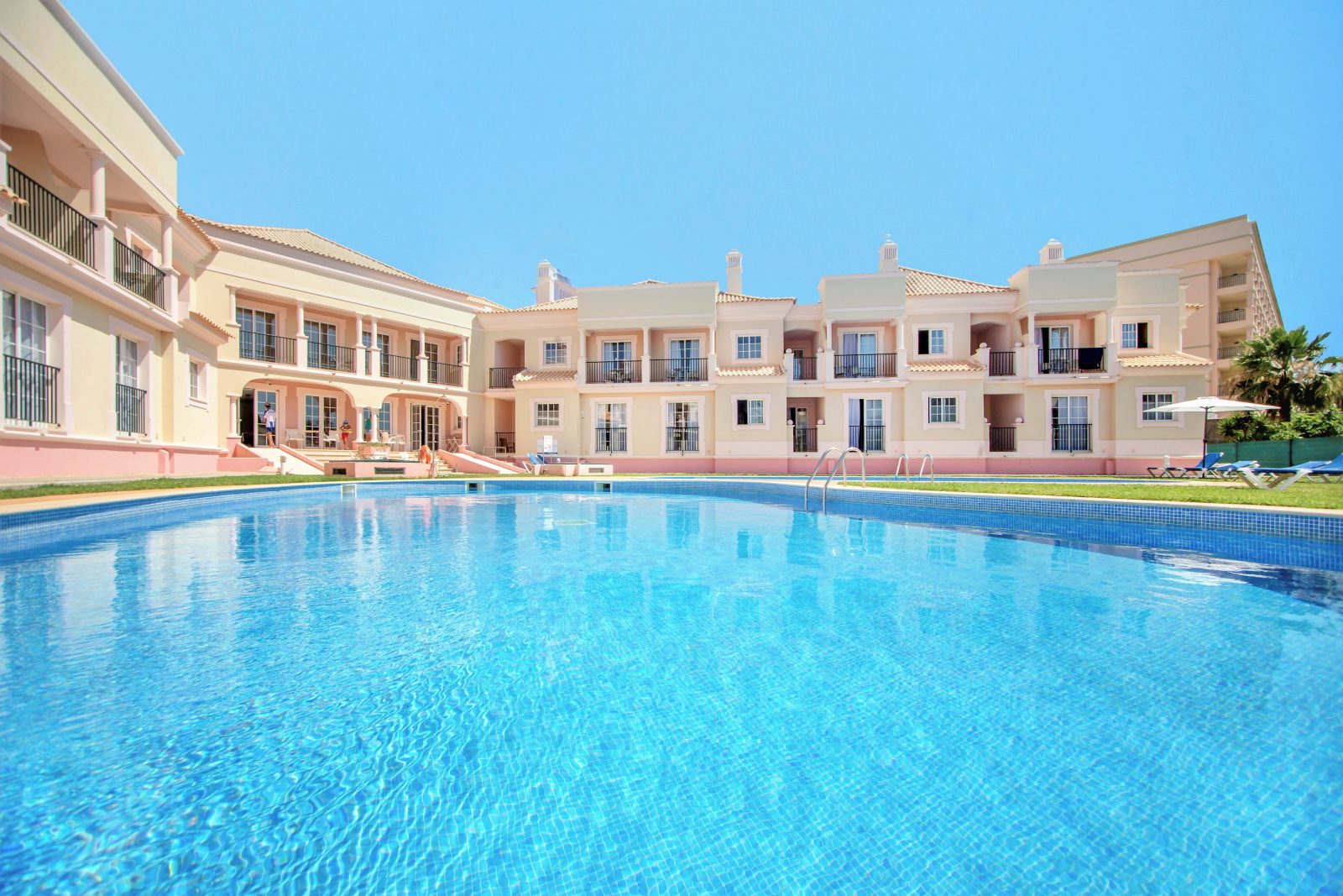 Aqua-Mar Albufeira Aparthotel