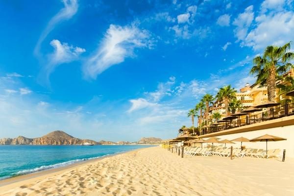 Villa La Estancia Beach Resort & Spa