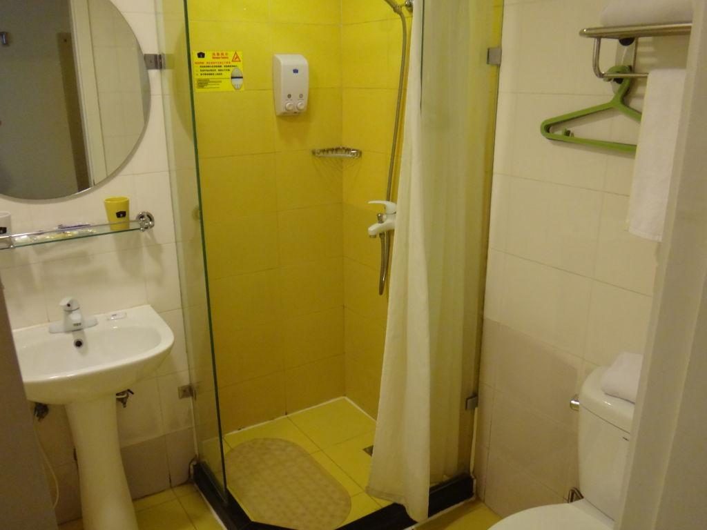 Home Inn Zhuhai Gongbei Walking Street