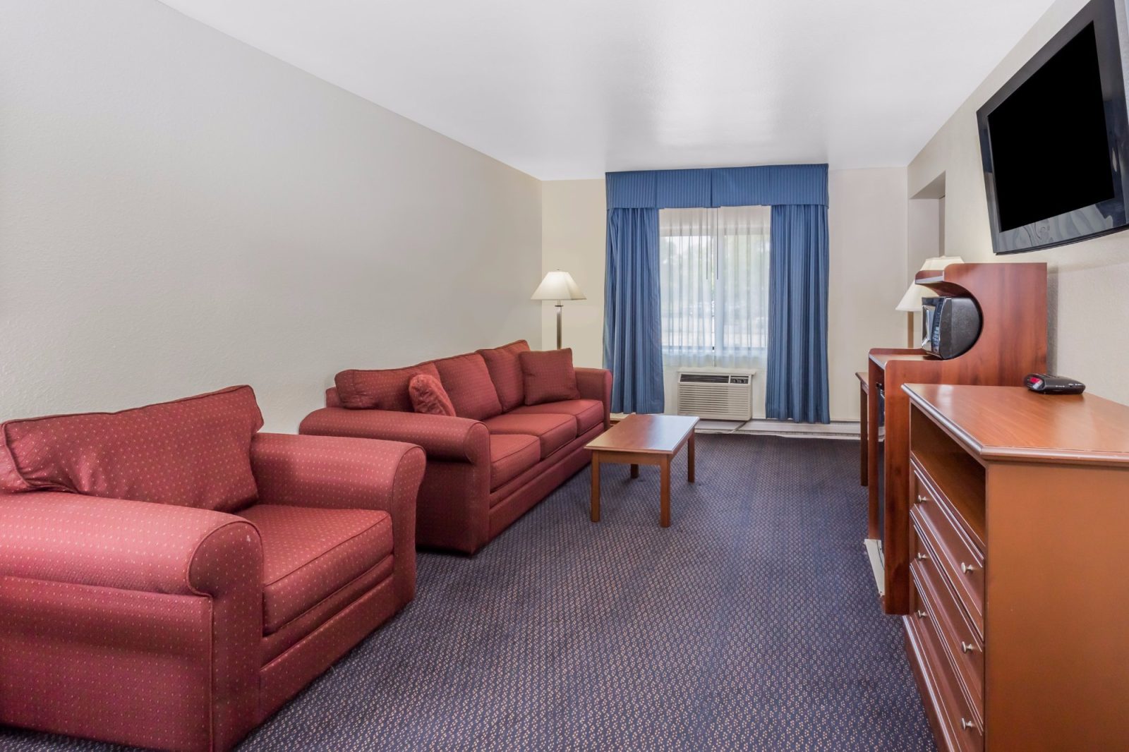 ramada limited waukesha - milwaukee west hotel waukesha