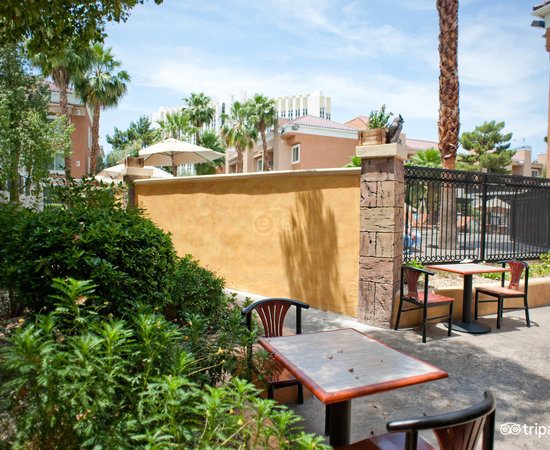 Desert Rose Resort