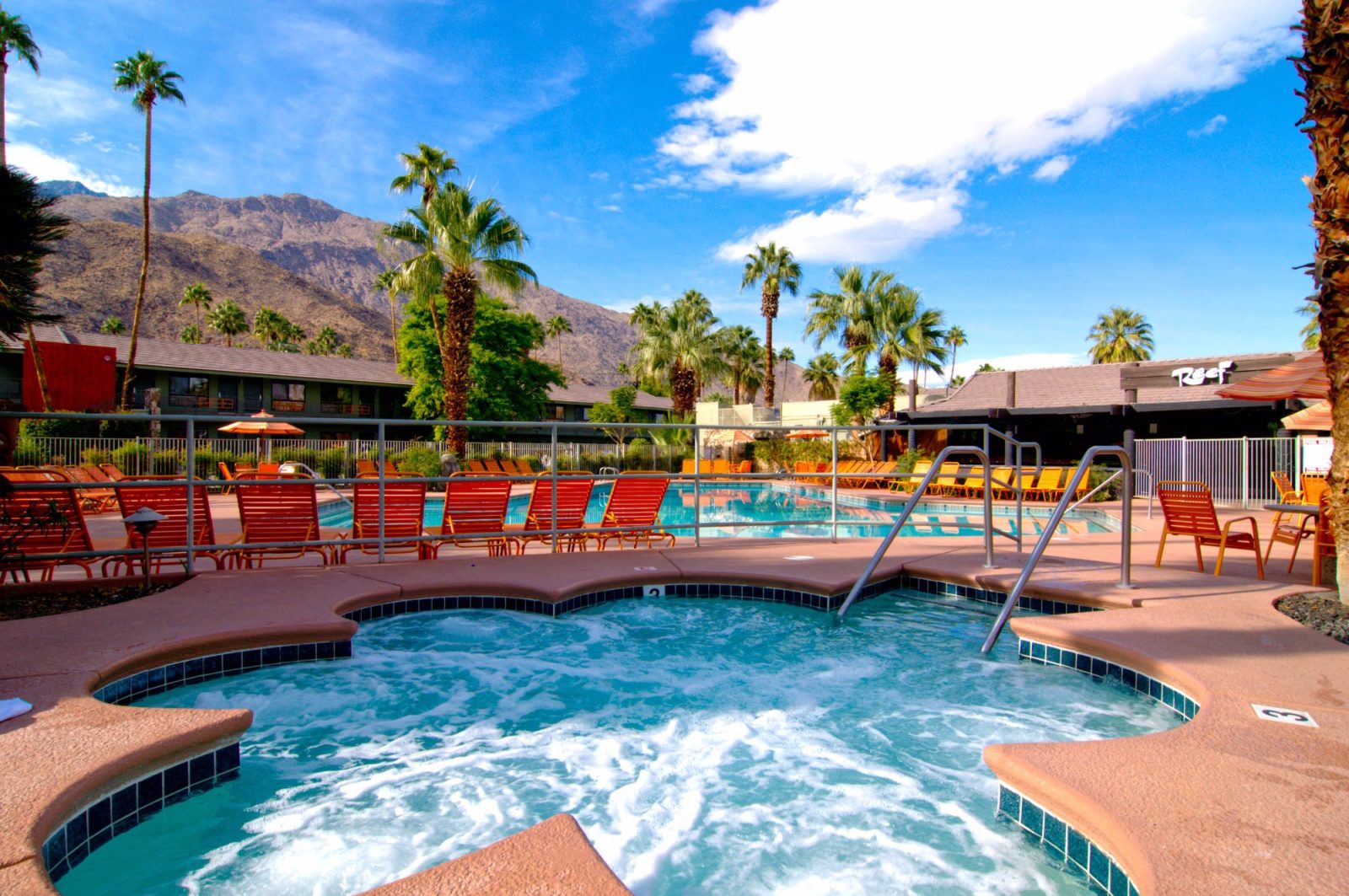 caliente tropics palm springs