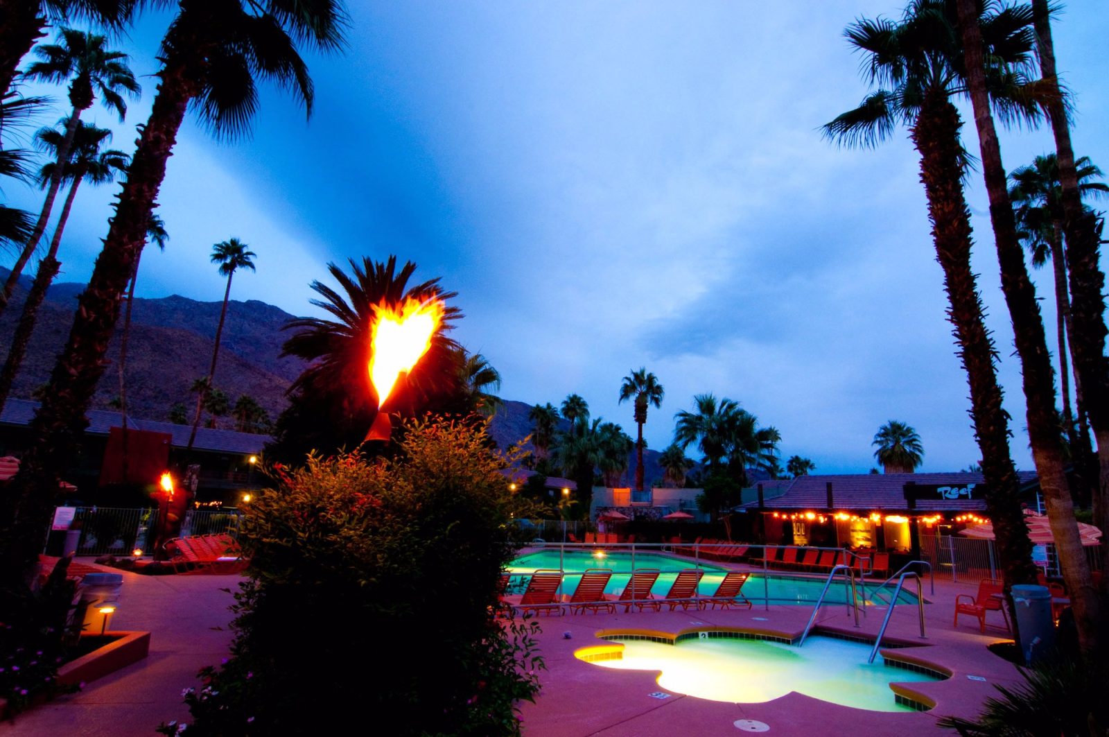 caliente tropics palm springs