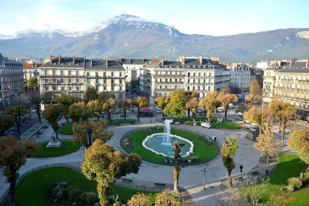 tulip inn grenoble