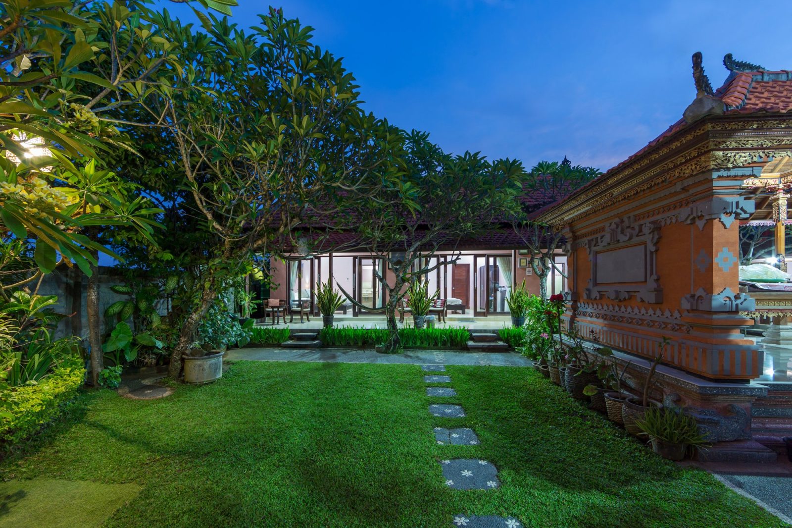 wayan`s guest house hotel canggu