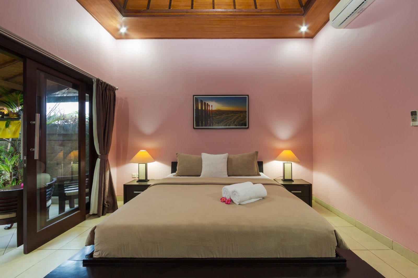 wayan`s guest house hotel canggu