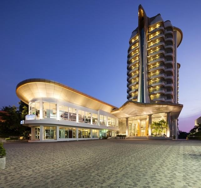 viva garden serviced residence by bliston hotel bangkok