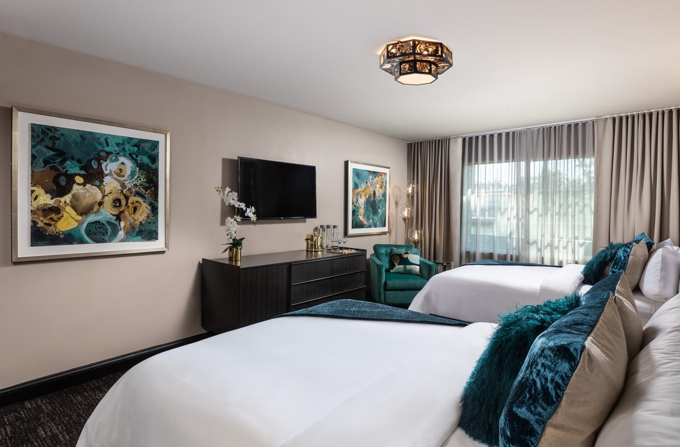 venezia hotel miami beach
