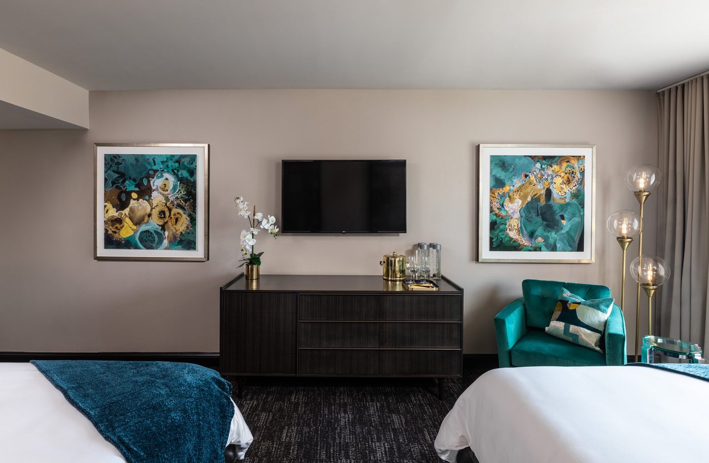 venezia hotel miami beach