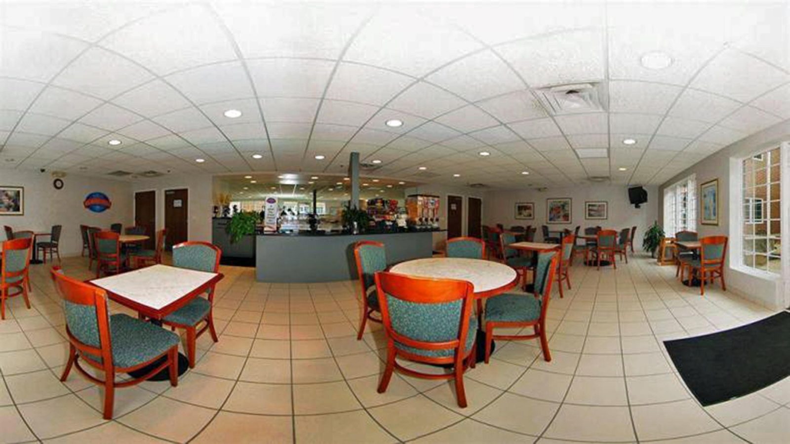 Baymont by Wyndham des Moines Airport