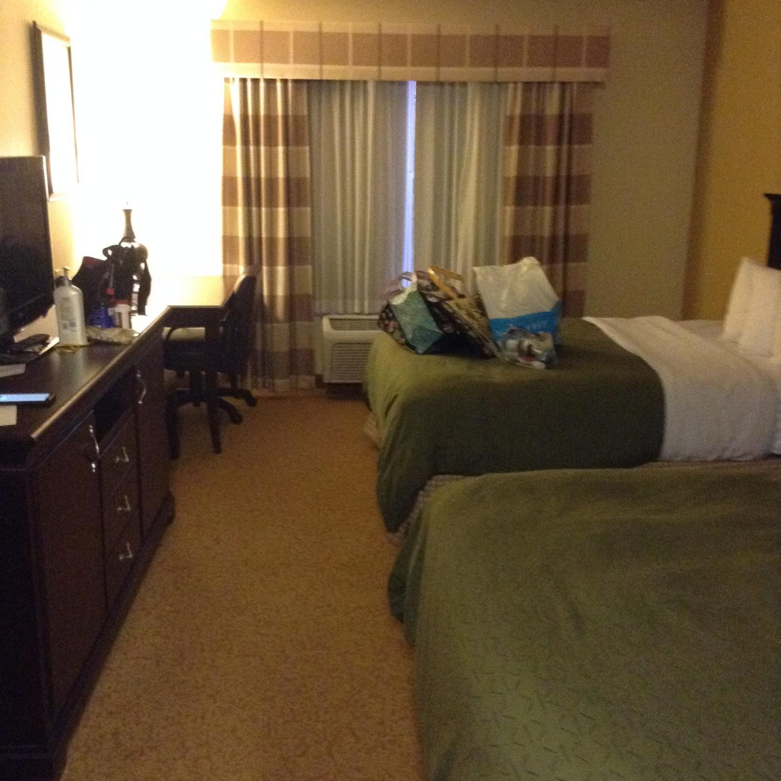 Country Inn & Suites by Radisson, Milwaukee Airport, WI