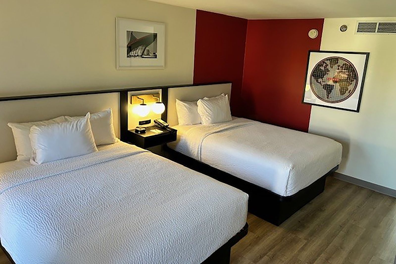 ambassador inn @ marquette hotel milwaukee
