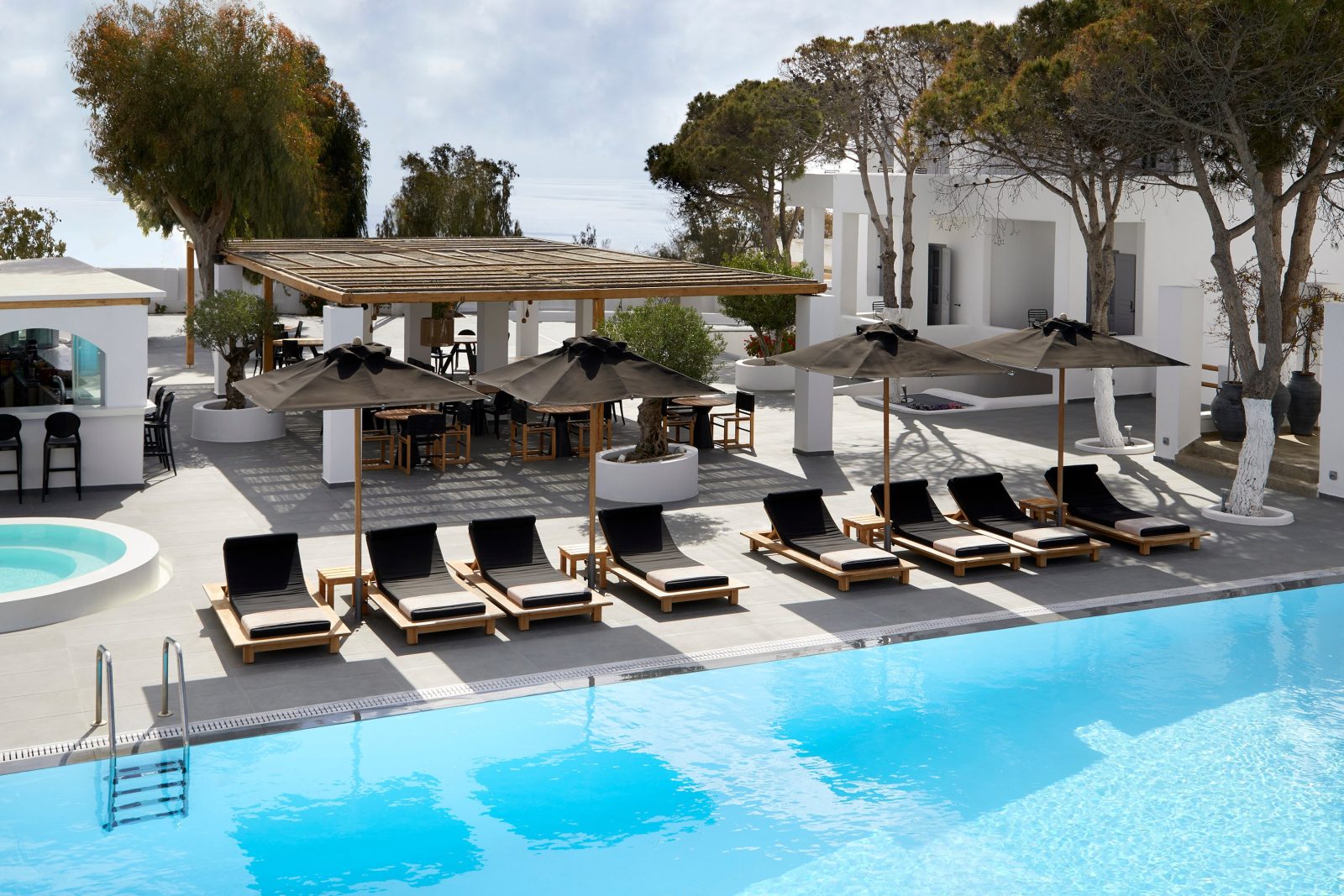 Kalisti Hotel & Suites
