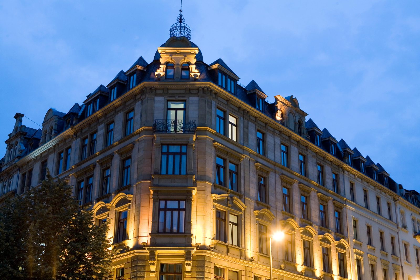 victoria hotel frankfurt
