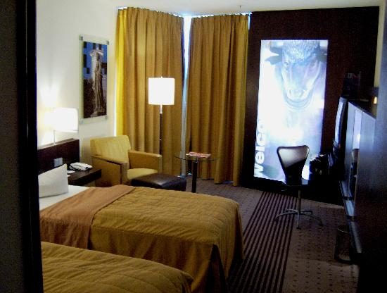 accor frankfurt niederrad