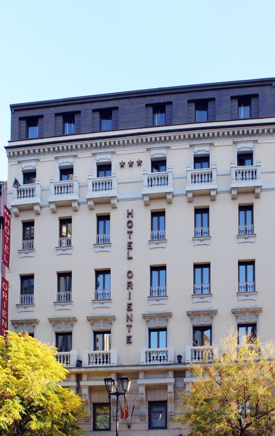oriente hotel zaragoza