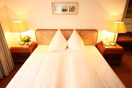 flora hotel stuttgart