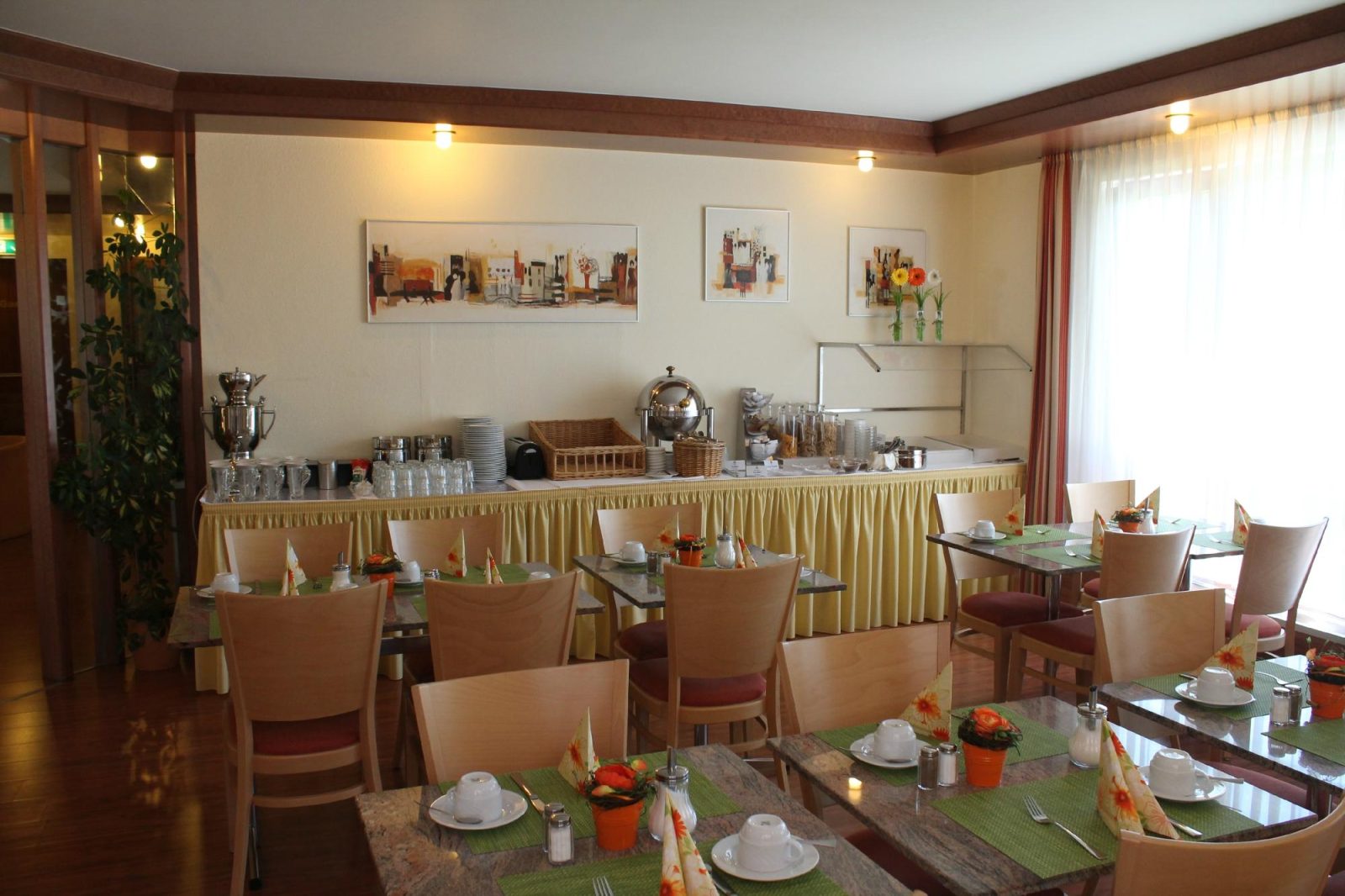flora hotel stuttgart