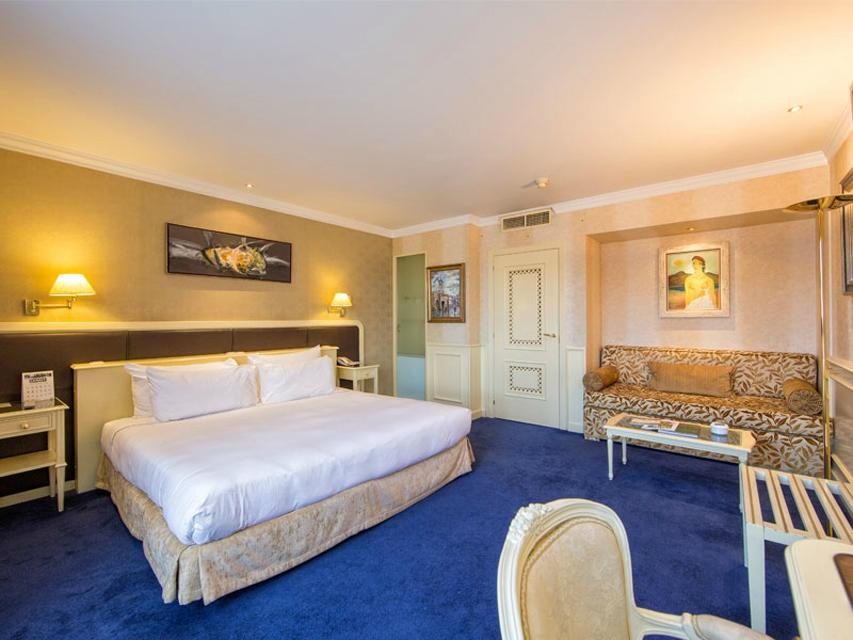 melia santiago de compostela