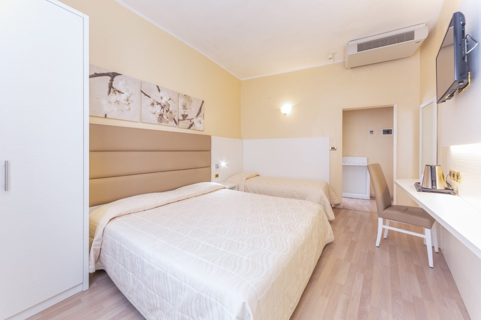 university hotel bologna