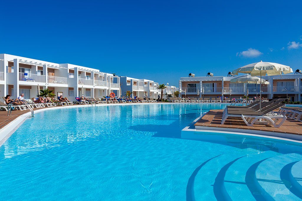 lobos bahia club hotel corralejo