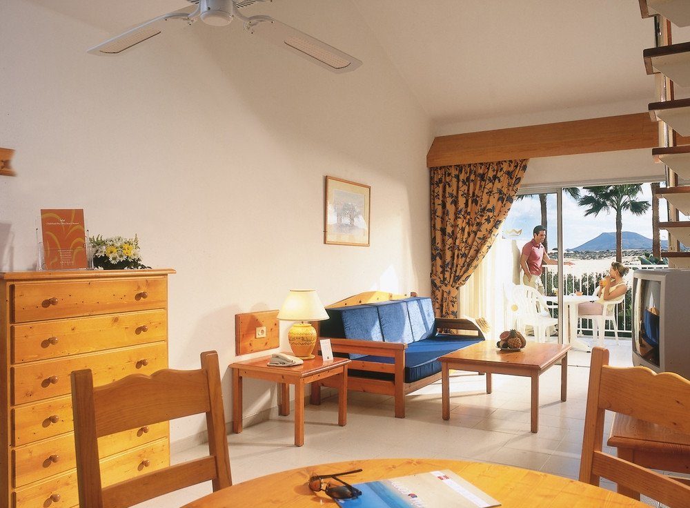 Hotel Riu Oliva Beach Resort
