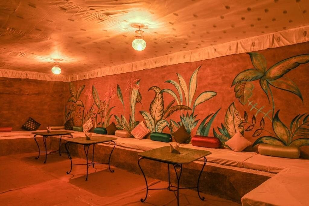 Holiday Couple safari camp Jaisalmer