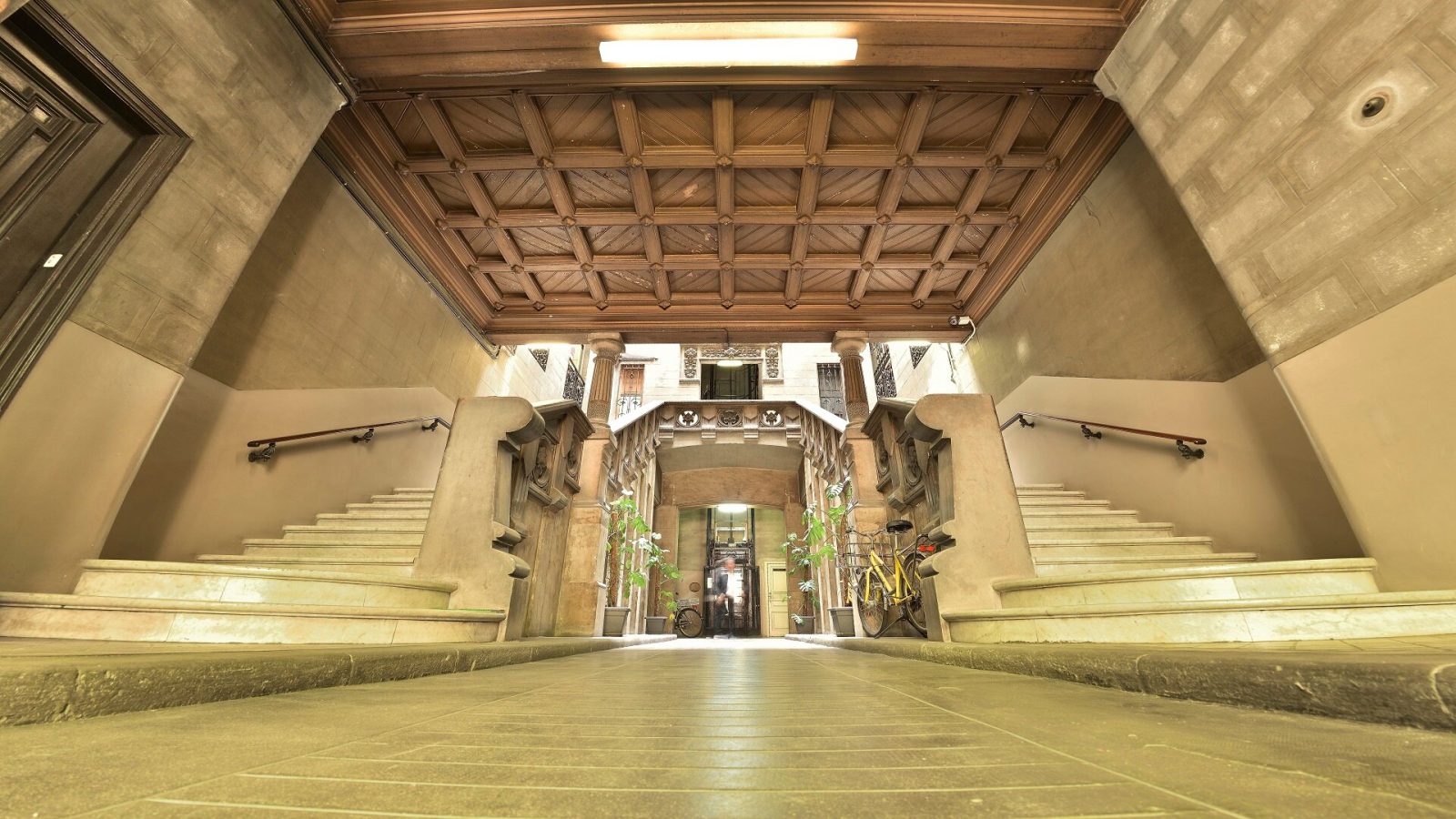 hostal girona hotel barcelona