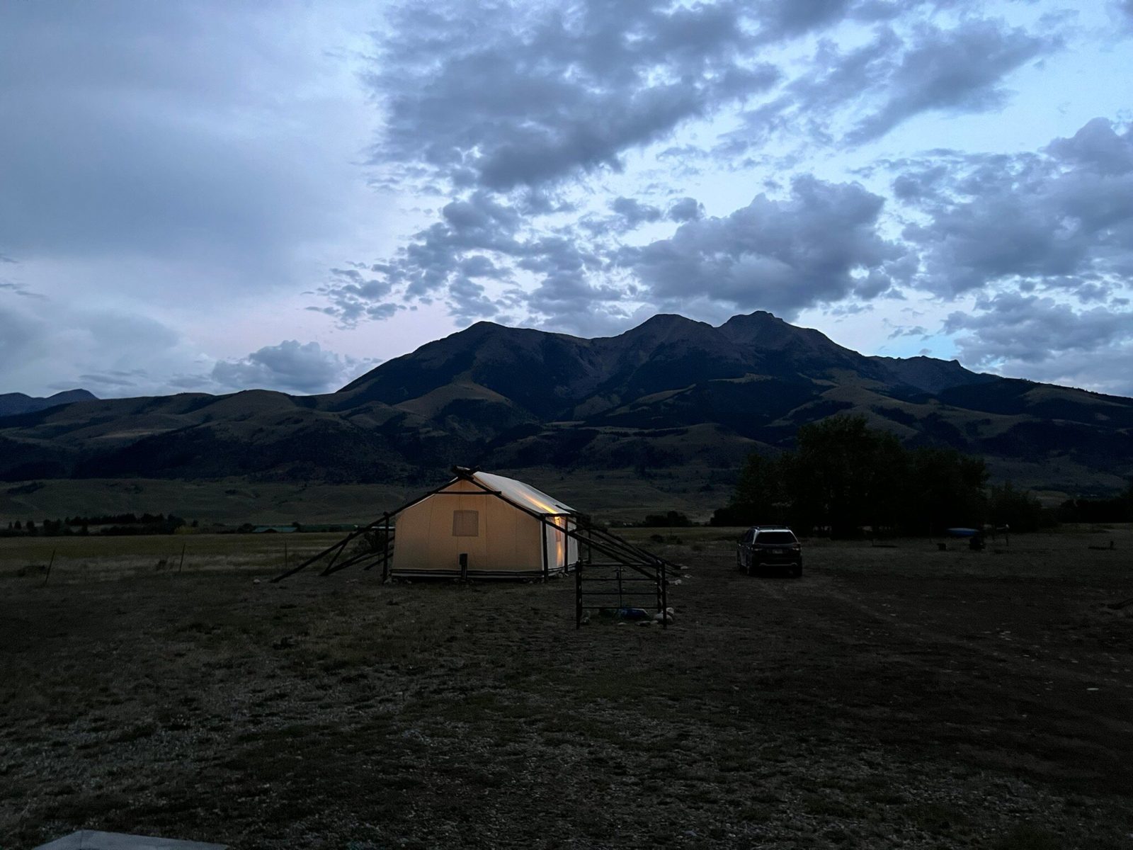 Yellowstone Dreamin Camp
