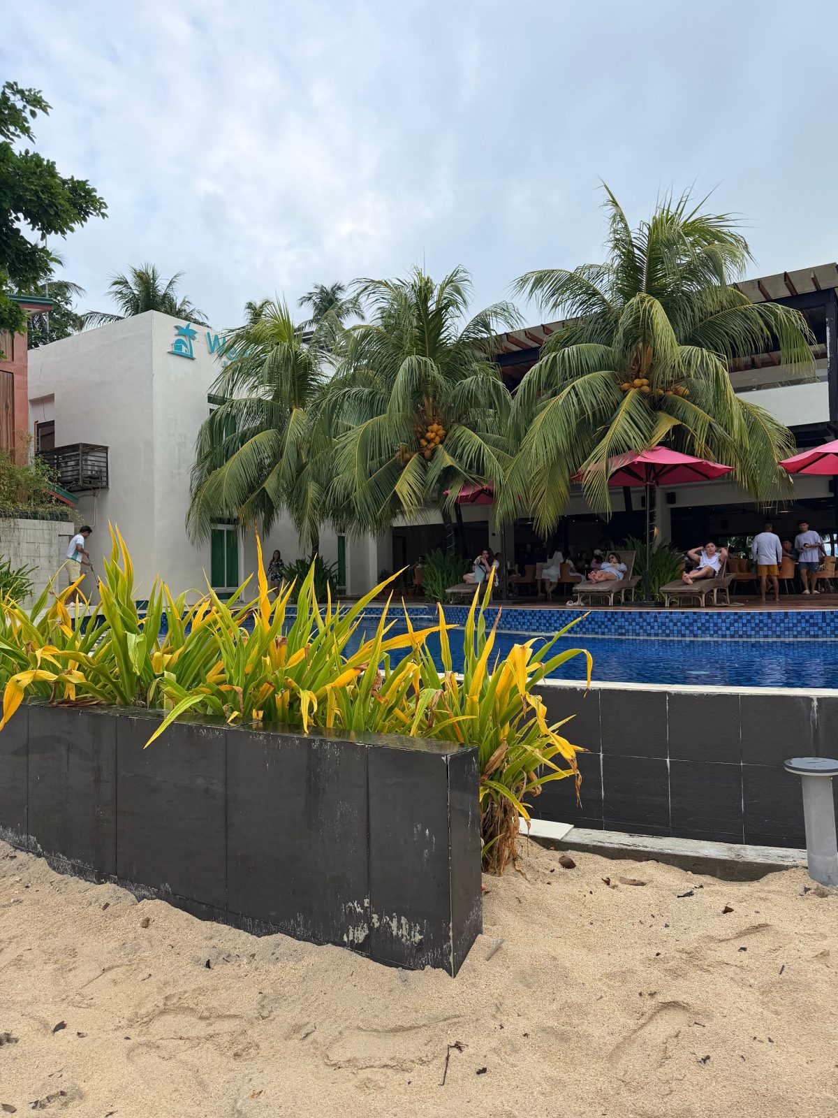 Weekends El Nido Beach Resort