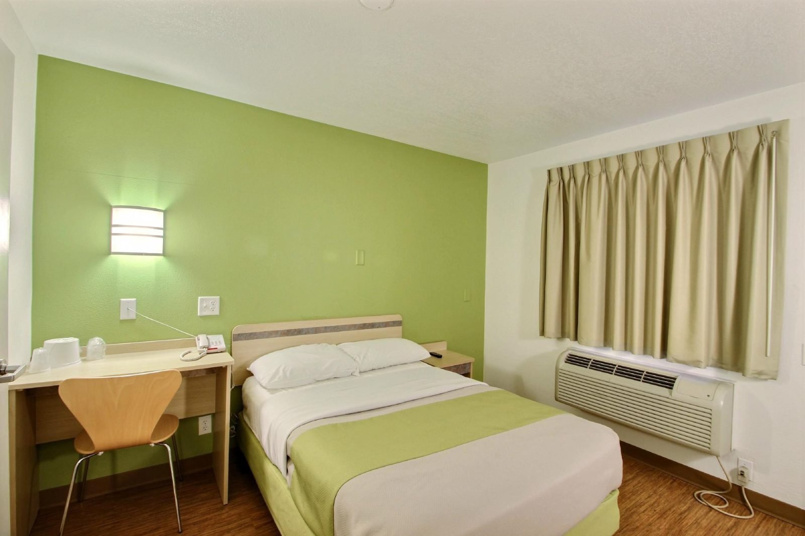 brookfield motel 6