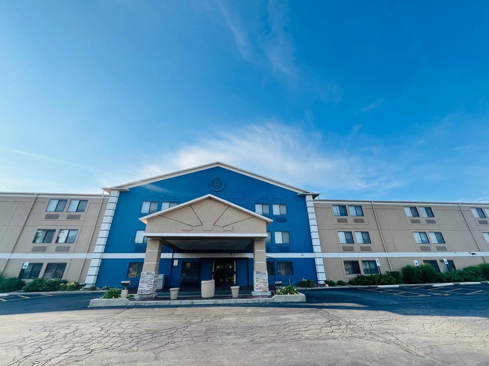la quinta inn milwaukee/glendale hotel glendale
