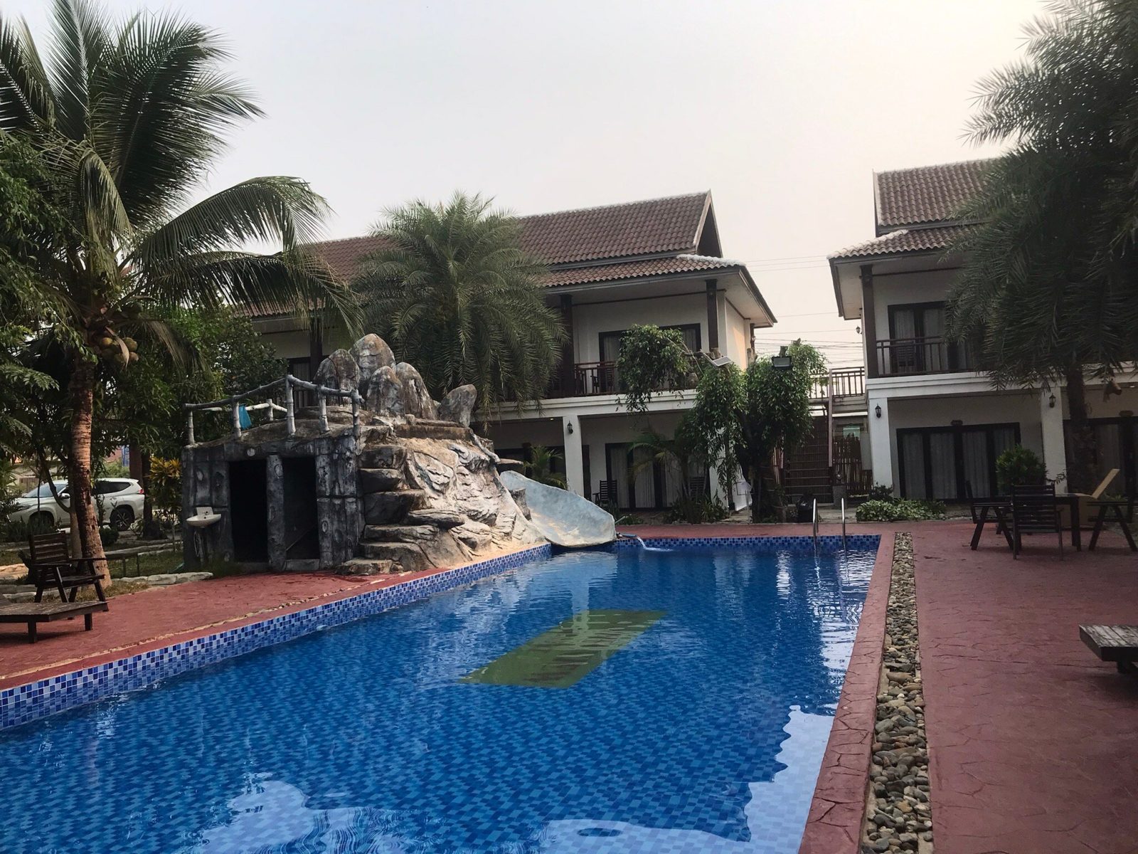Vang Vieng Savanh Sunset View Resort