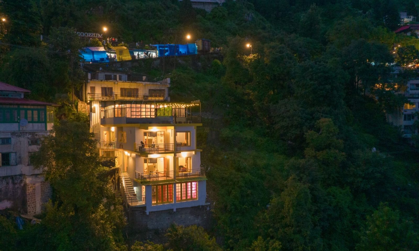 The Hosteller Mussoorie, Mall Road